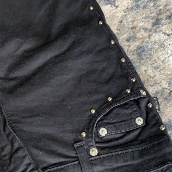 🖤 Buffalo- Studded- Excellent Cond. - Picture 4 of 6